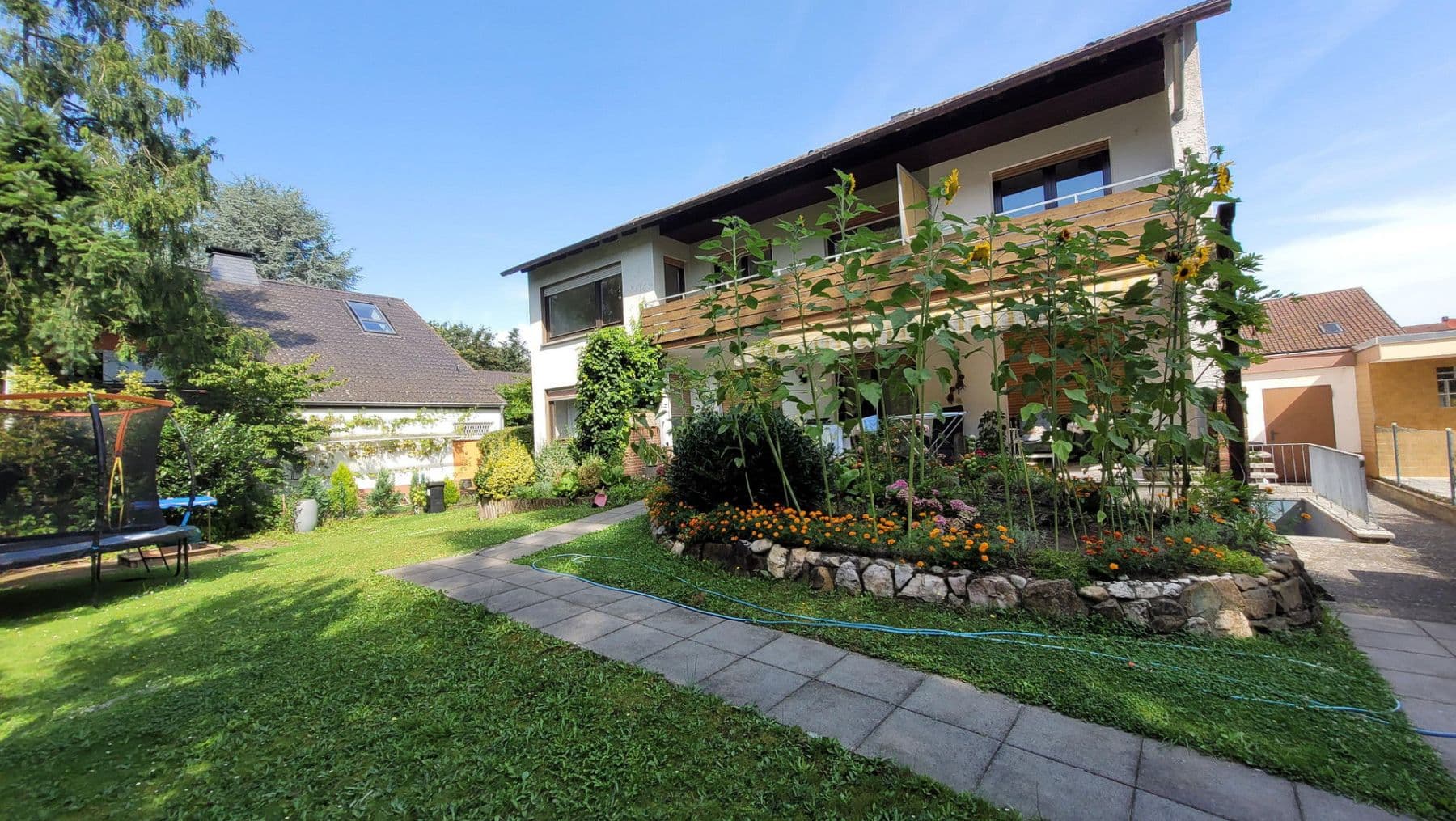 Prodej domu 215 m², pozemek 587 m², Hanau, Hessen Prodej domu 215 m², pozemek 587 m², Hanau, Hessen