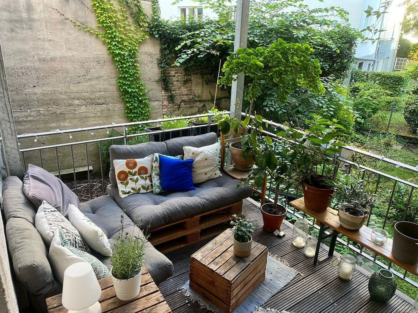 Prodej bytu 4+1 118 m², Poppelsdorfer Allee 40, Bonn, Severní Porýní-Vestfálsko Prodej bytu 4+1 118 m², Poppelsdorfer Allee 40, Bonn, Severní Porýní-Vestfálsko