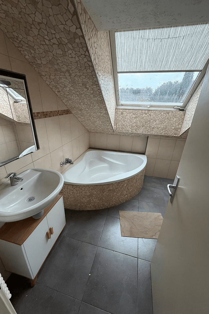 Prodej domu 174 m², pozemek 611 m², Elmshorn, Šlesvicko-Holštýnsko Prodej domu 174 m², pozemek 611 m², Elmshorn, Šlesvicko-Holštýnsko
