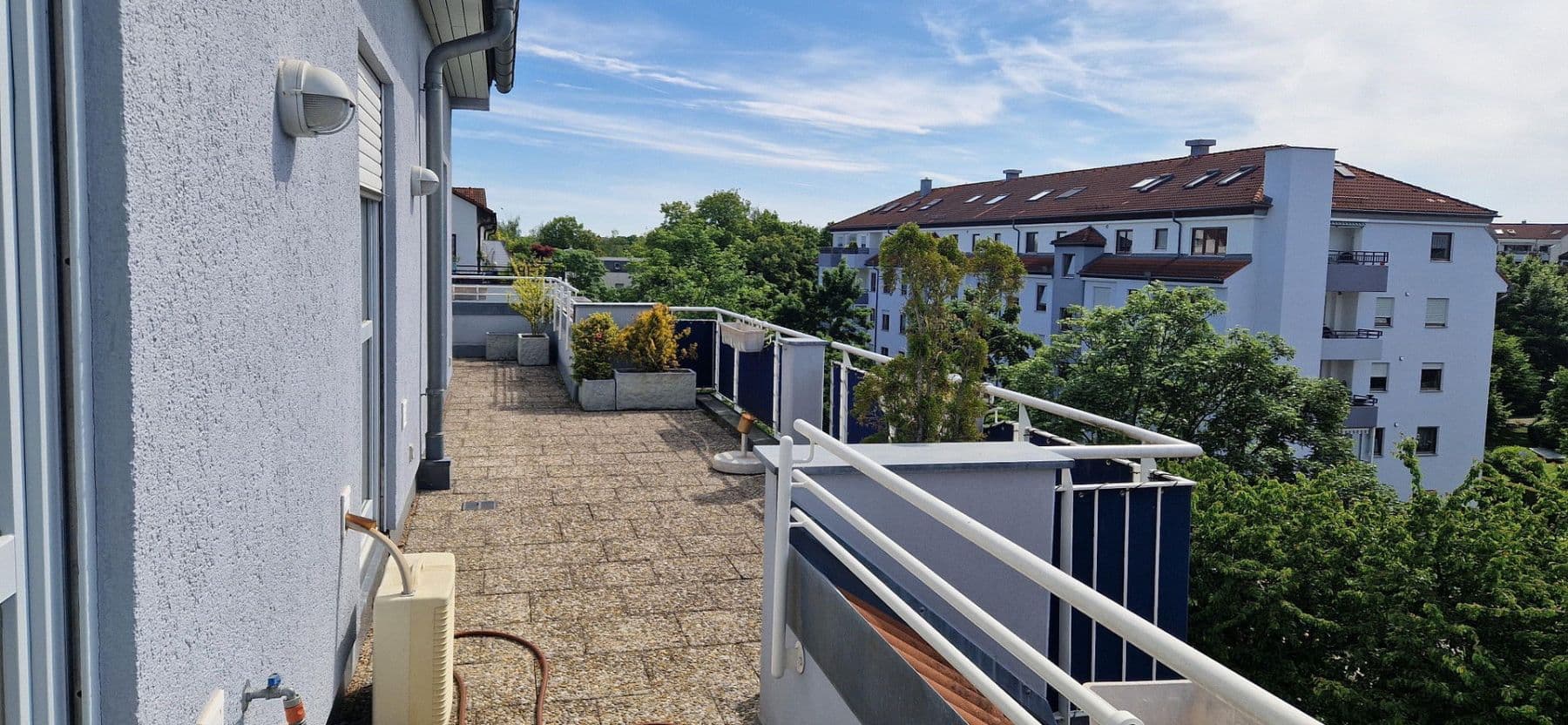 Prodej bytu 5+1 195 m², Dr.-Otto-Meyer-Strasse, 15 F, Augsburg, Bavorsko Prodej bytu 5+1 195 m², Dr.-Otto-Meyer-Strasse, 15 F, Augsburg, Bavorsko