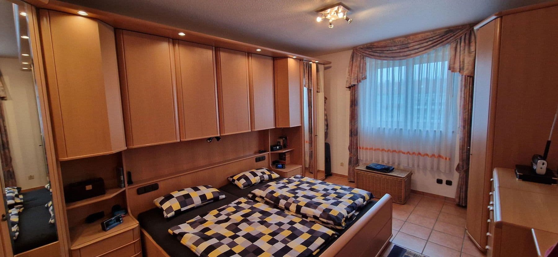 Prodej bytu 5+1 195 m², Dr.-Otto-Meyer-Strasse, 15 F, Augsburg, Bavorsko Prodej bytu 5+1 195 m², Dr.-Otto-Meyer-Strasse, 15 F, Augsburg, Bavorsko