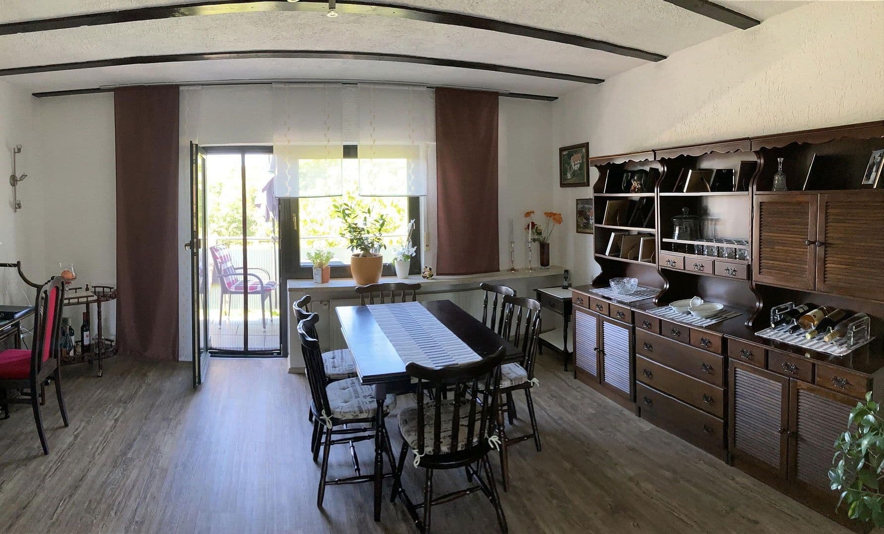 Prodej domu 195 m², pozemek 1.289 m², Merenberg, Hessen Prodej domu 195 m², pozemek 1.289 m², Merenberg, Hessen