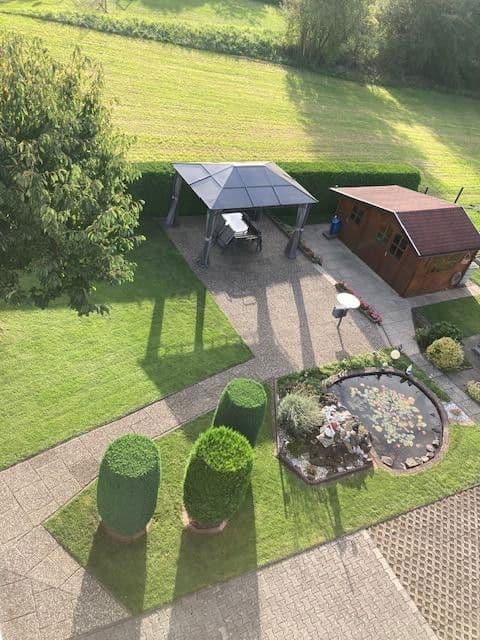 Prodej domu 195 m², pozemek 1.289 m², Merenberg, Hessen Prodej domu 195 m², pozemek 1.289 m², Merenberg, Hessen