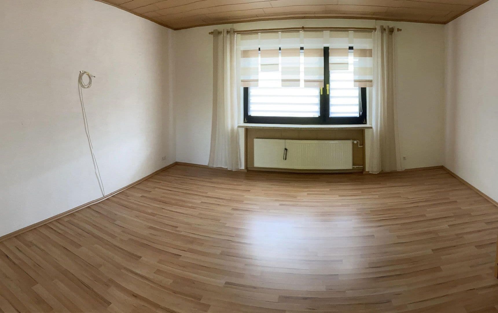 Prodej domu 195 m², pozemek 1.289 m², Merenberg, Hessen Prodej domu 195 m², pozemek 1.289 m², Merenberg, Hessen