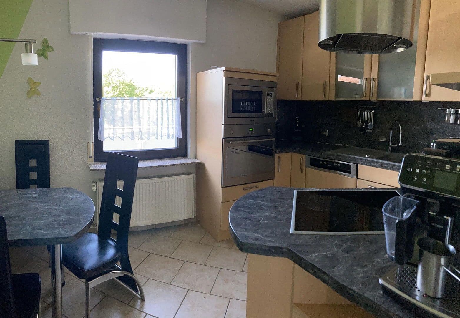 Prodej domu 195 m², pozemek 1.289 m², Merenberg, Hessen Prodej domu 195 m², pozemek 1.289 m², Merenberg, Hessen