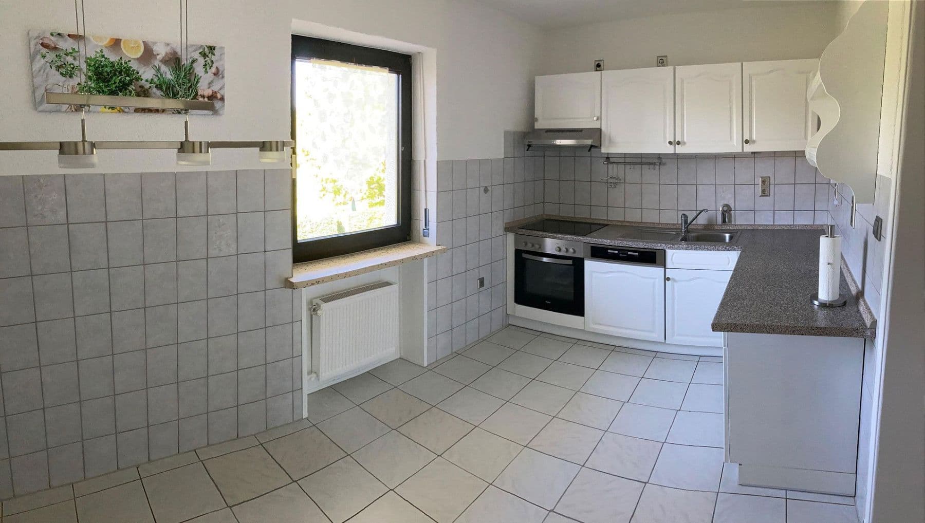 Prodej domu 195 m², pozemek 1.289 m², Merenberg, Hessen Prodej domu 195 m², pozemek 1.289 m², Merenberg, Hessen
