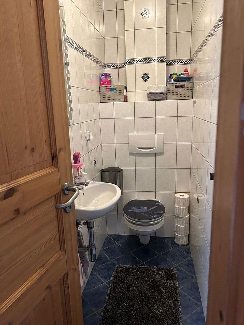 Prodej domu 172 m², pozemek 212 m², Oberheimbach, Porýní-Falc Prodej domu 172 m², pozemek 212 m², Oberheimbach, Porýní-Falc