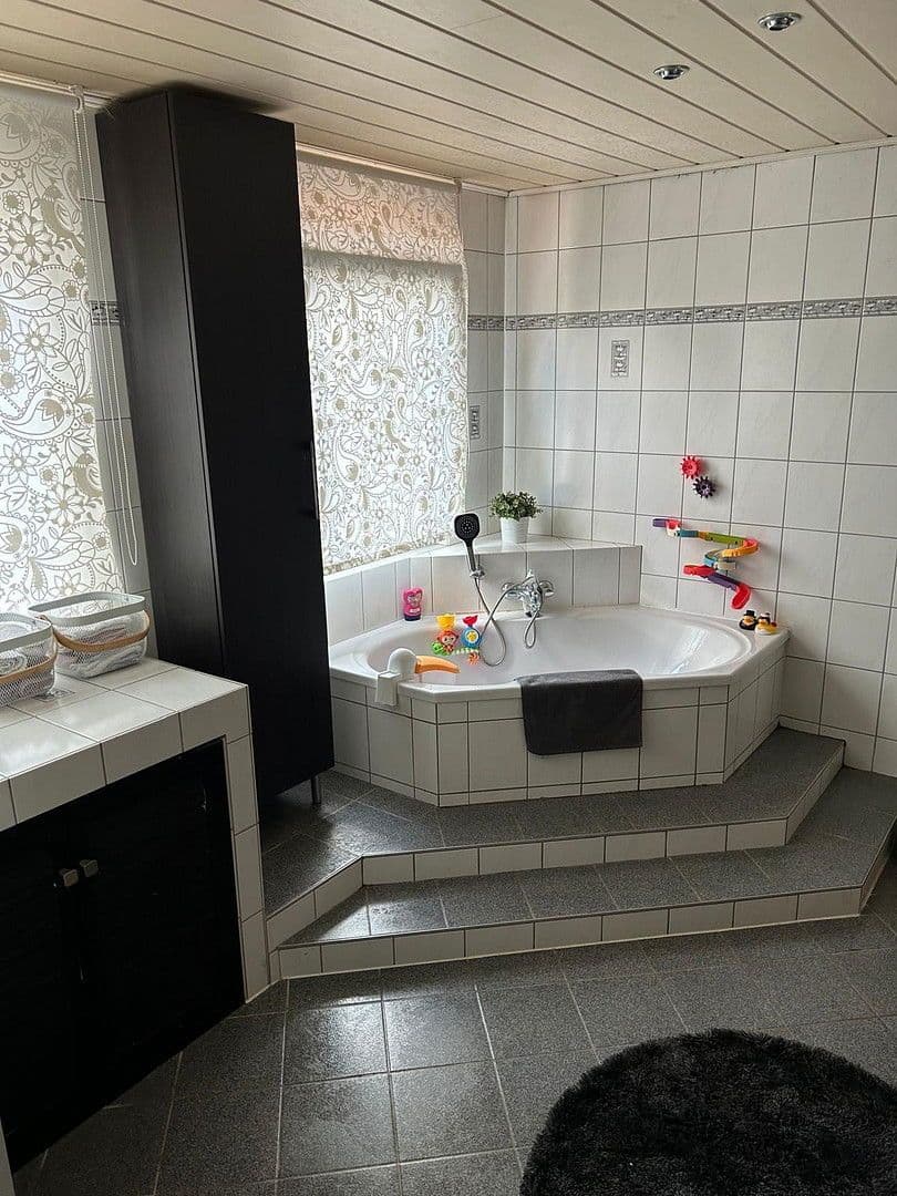 Prodej domu 172 m², pozemek 212 m², Oberheimbach, Porýní-Falc Prodej domu 172 m², pozemek 212 m², Oberheimbach, Porýní-Falc