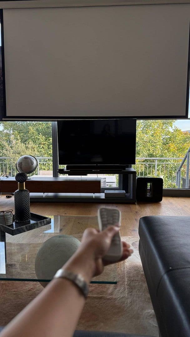 Pronájem bytu 3+1 144 m², Hürth, Severní Porýní-Vestfálsko Pronájem bytu 3+1 144 m², Hürth, Severní Porýní-Vestfálsko