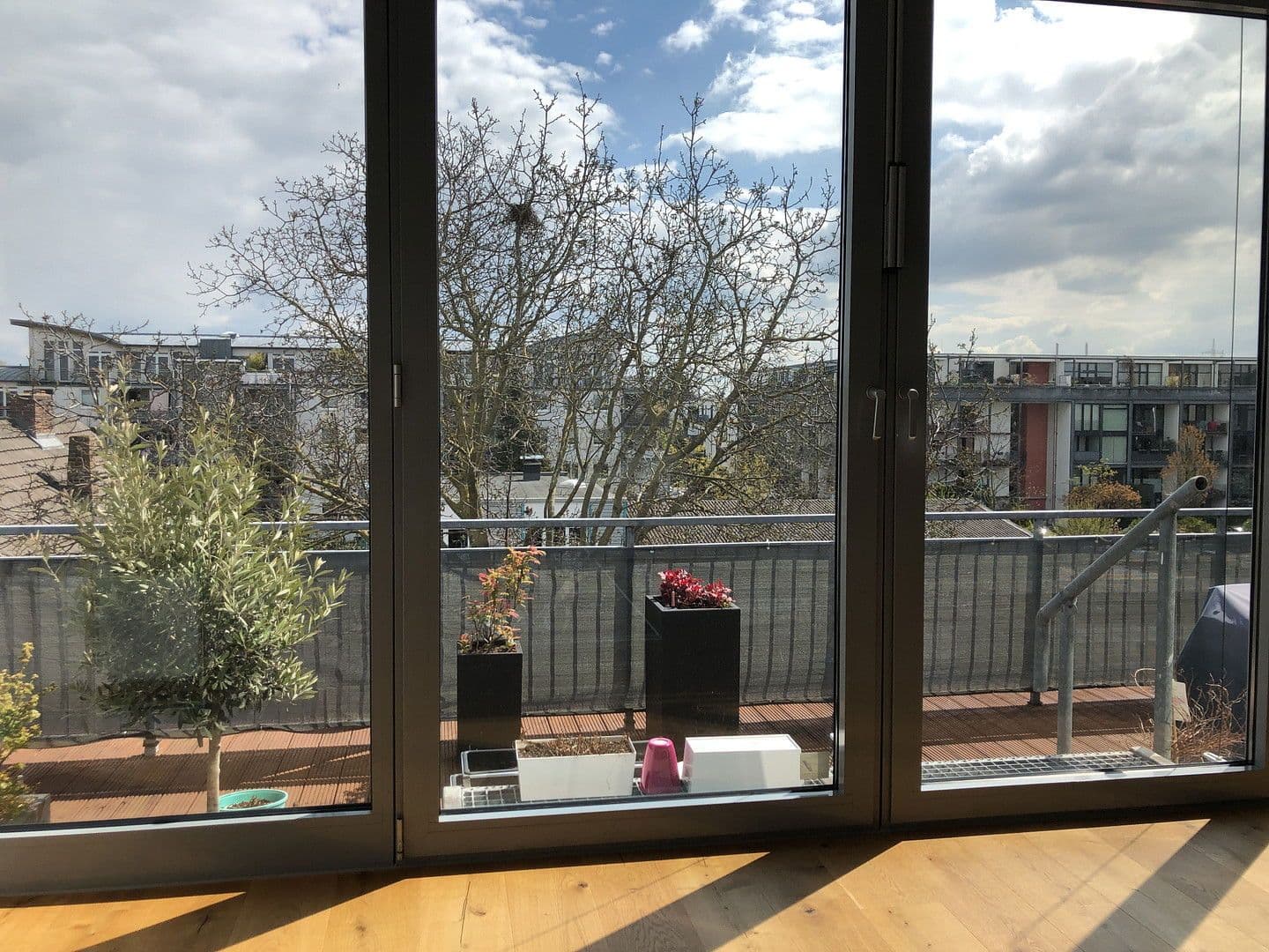 Pronájem bytu 3+1 144 m², Hürth, Severní Porýní-Vestfálsko Pronájem bytu 3+1 144 m², Hürth, Severní Porýní-Vestfálsko