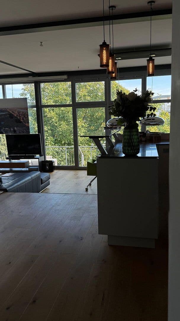 Pronájem bytu 3+1 144 m², Hürth, Severní Porýní-Vestfálsko Pronájem bytu 3+1 144 m², Hürth, Severní Porýní-Vestfálsko