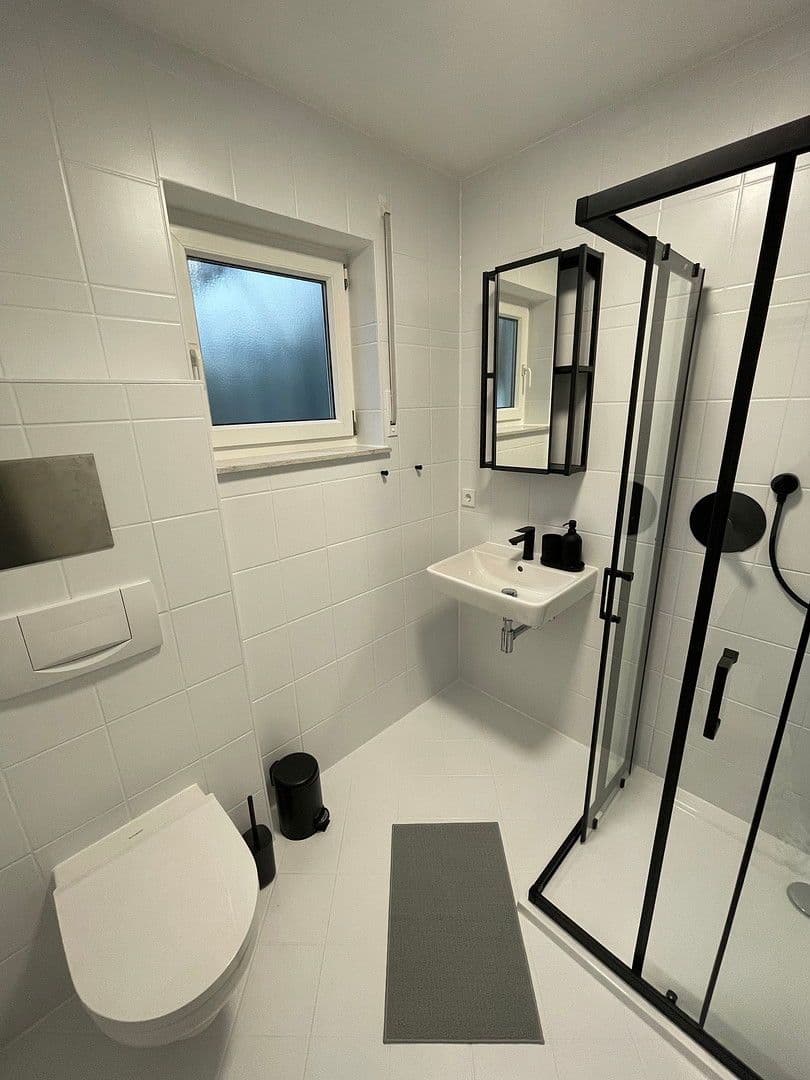 Pronájem bytu 1+1 29 m², Schanzstr. 63, Reutlingen, Bádensko-Württembersko Pronájem bytu 1+1 29 m², Schanzstr. 63, Reutlingen, Bádensko-Württembersko