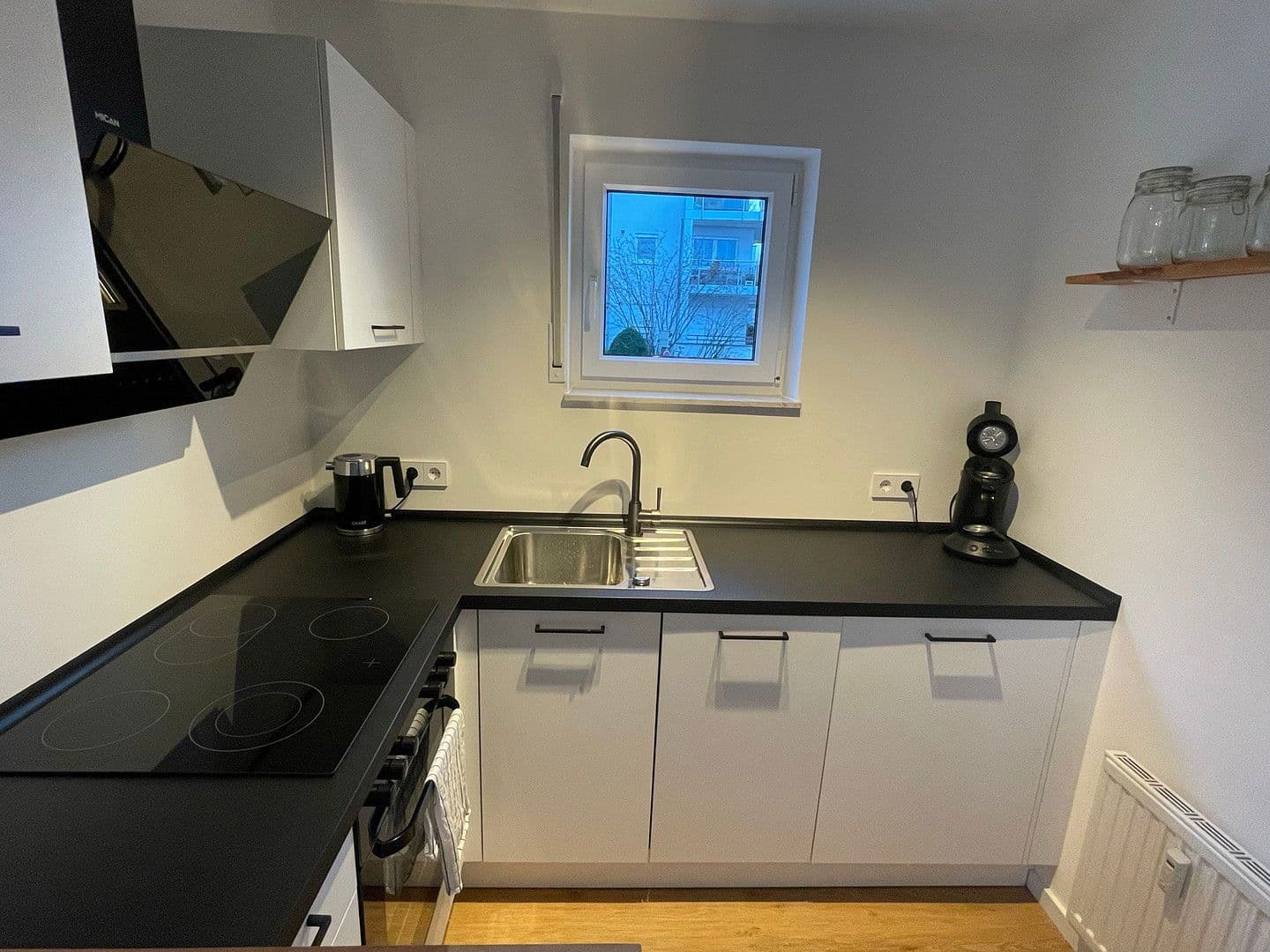 Pronájem bytu 1+1 29 m², Schanzstr. 63, Reutlingen, Bádensko-Württembersko Pronájem bytu 1+1 29 m², Schanzstr. 63, Reutlingen, Bádensko-Württembersko