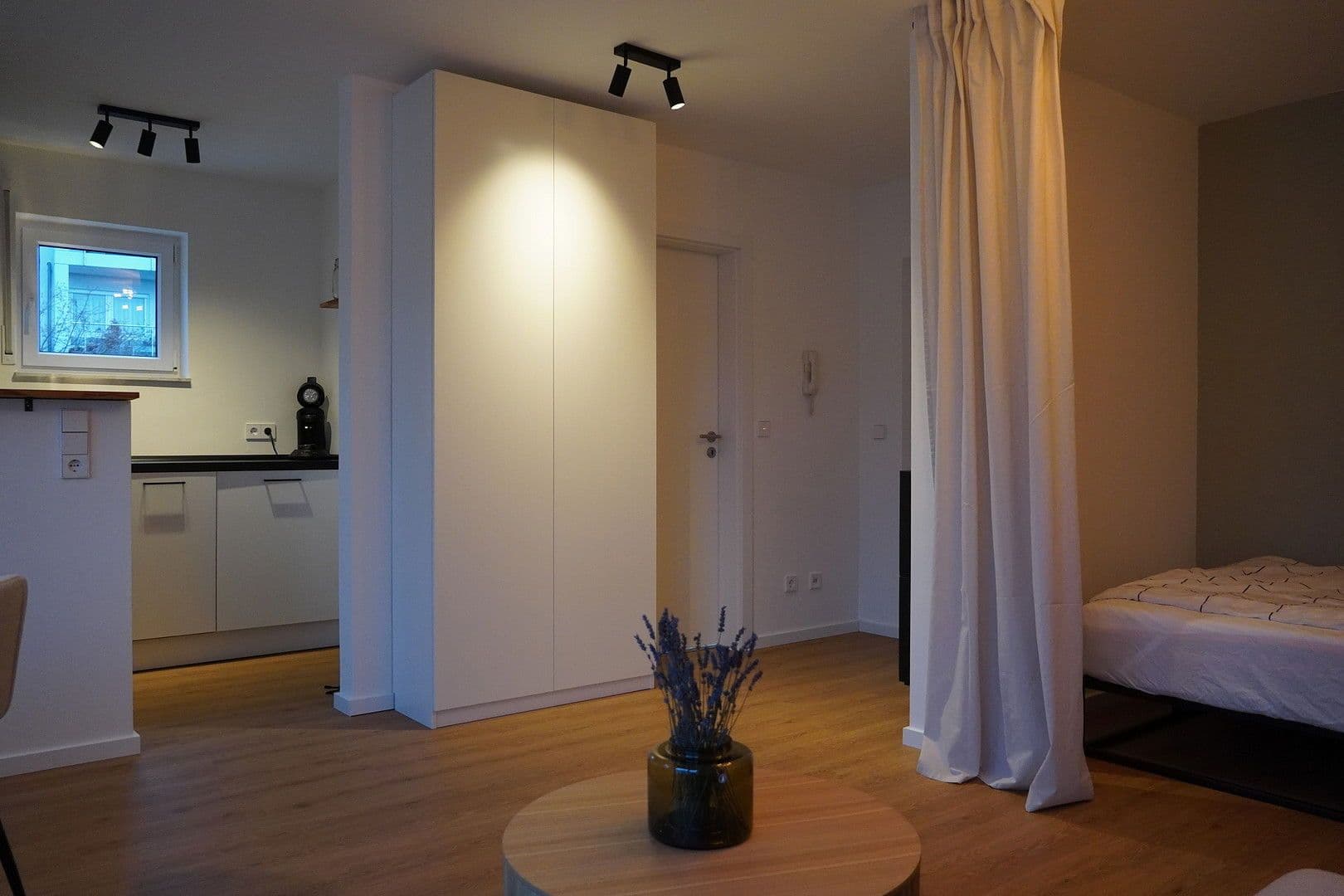 Pronájem bytu 1+1 29 m², Schanzstr. 63, Reutlingen, Bádensko-Württembersko Pronájem bytu 1+1 29 m², Schanzstr. 63, Reutlingen, Bádensko-Württembersko