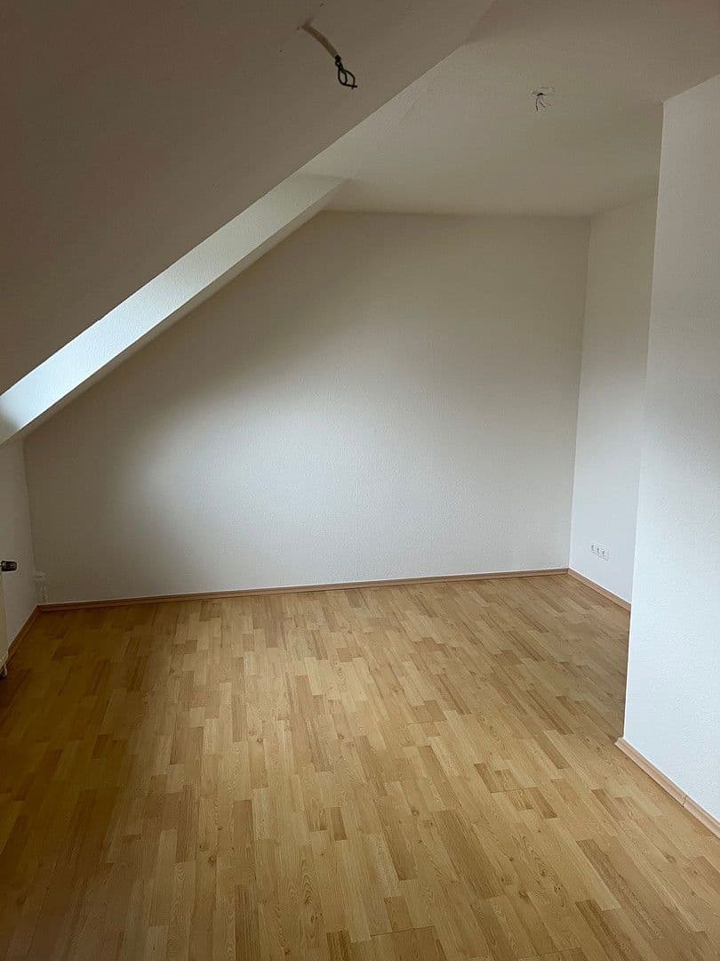 Pronájem bytu 3+1 83 m², Alsdorf, Severní Porýní-Vestfálsko Pronájem bytu 3+1 83 m², Alsdorf, Severní Porýní-Vestfálsko