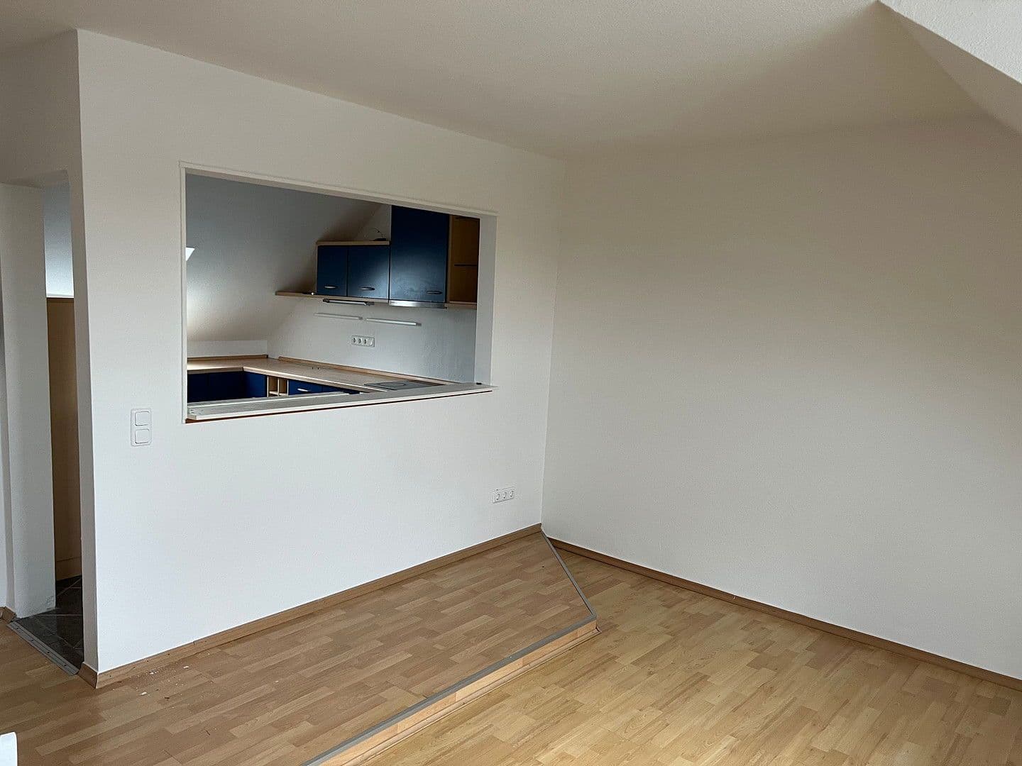 Pronájem bytu 3+1 83 m², Alsdorf, Severní Porýní-Vestfálsko Pronájem bytu 3+1 83 m², Alsdorf, Severní Porýní-Vestfálsko
