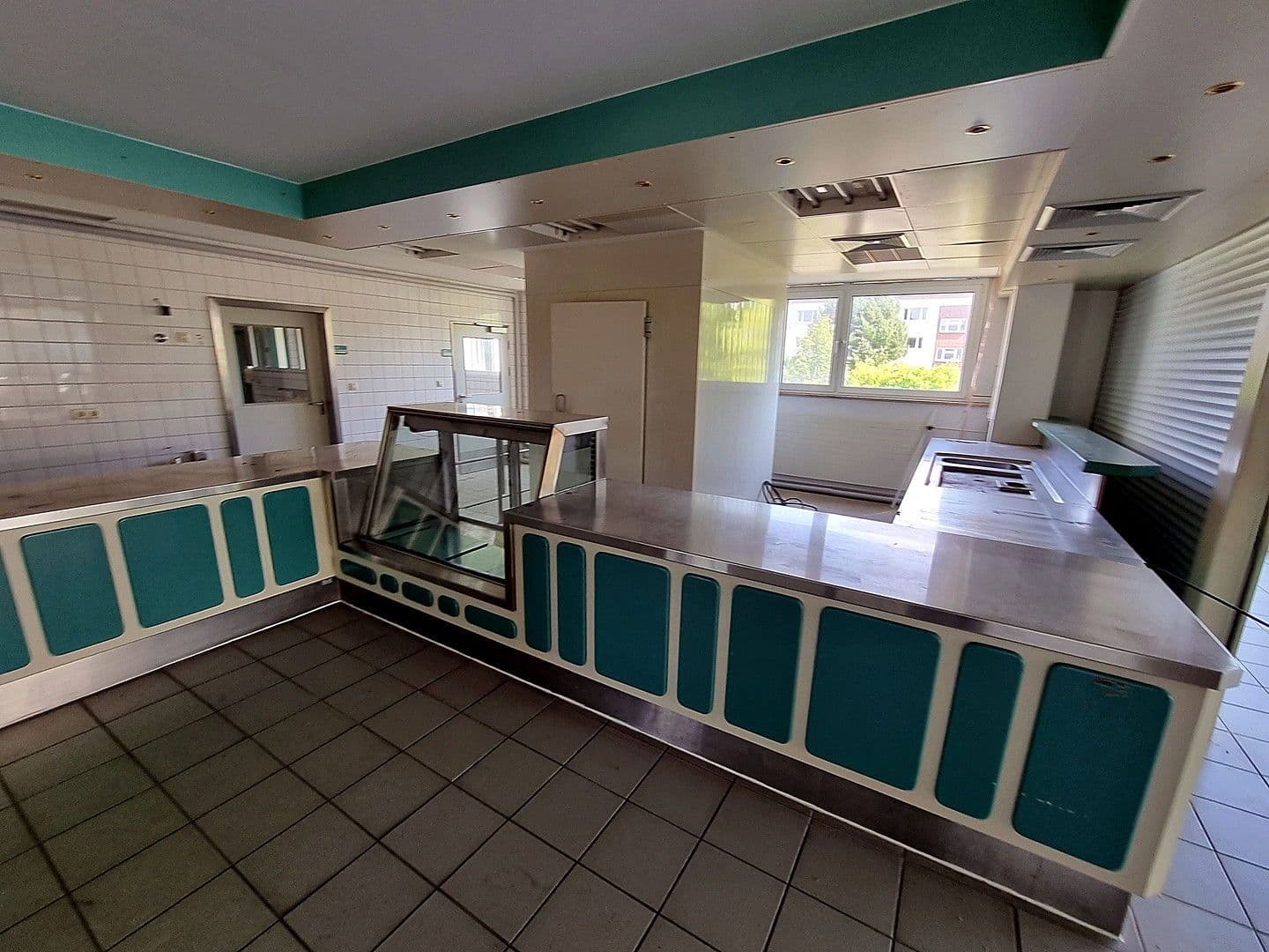 Prodej nebytového prostoru 28.300 m², Lützowstr. 1, Stavenhagen, Mecklenburg-Vorpommern Prodej nebytového prostoru 28.300 m², Lützowstr. 1, Stavenhagen, Mecklenburg-Vorpommern