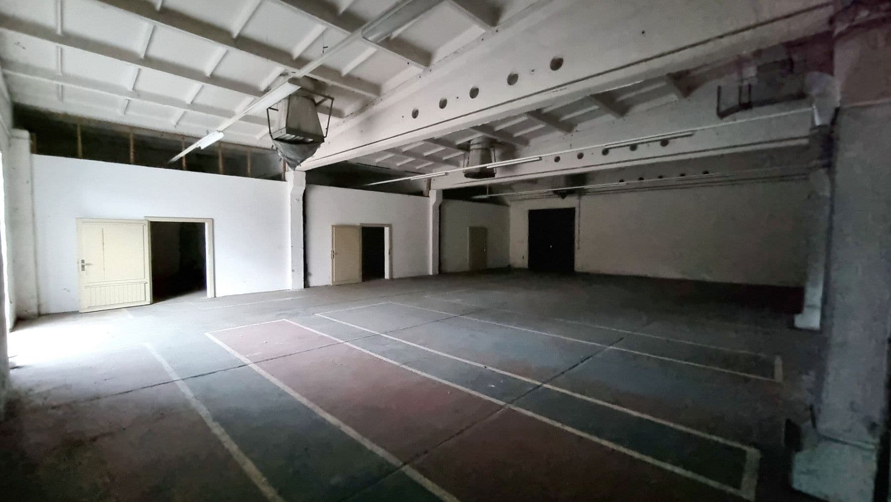 Prodej nebytového prostoru 28.300 m², Lützowstr. 1, Stavenhagen, Mecklenburg-Vorpommern Prodej nebytového prostoru 28.300 m², Lützowstr. 1, Stavenhagen, Mecklenburg-Vorpommern