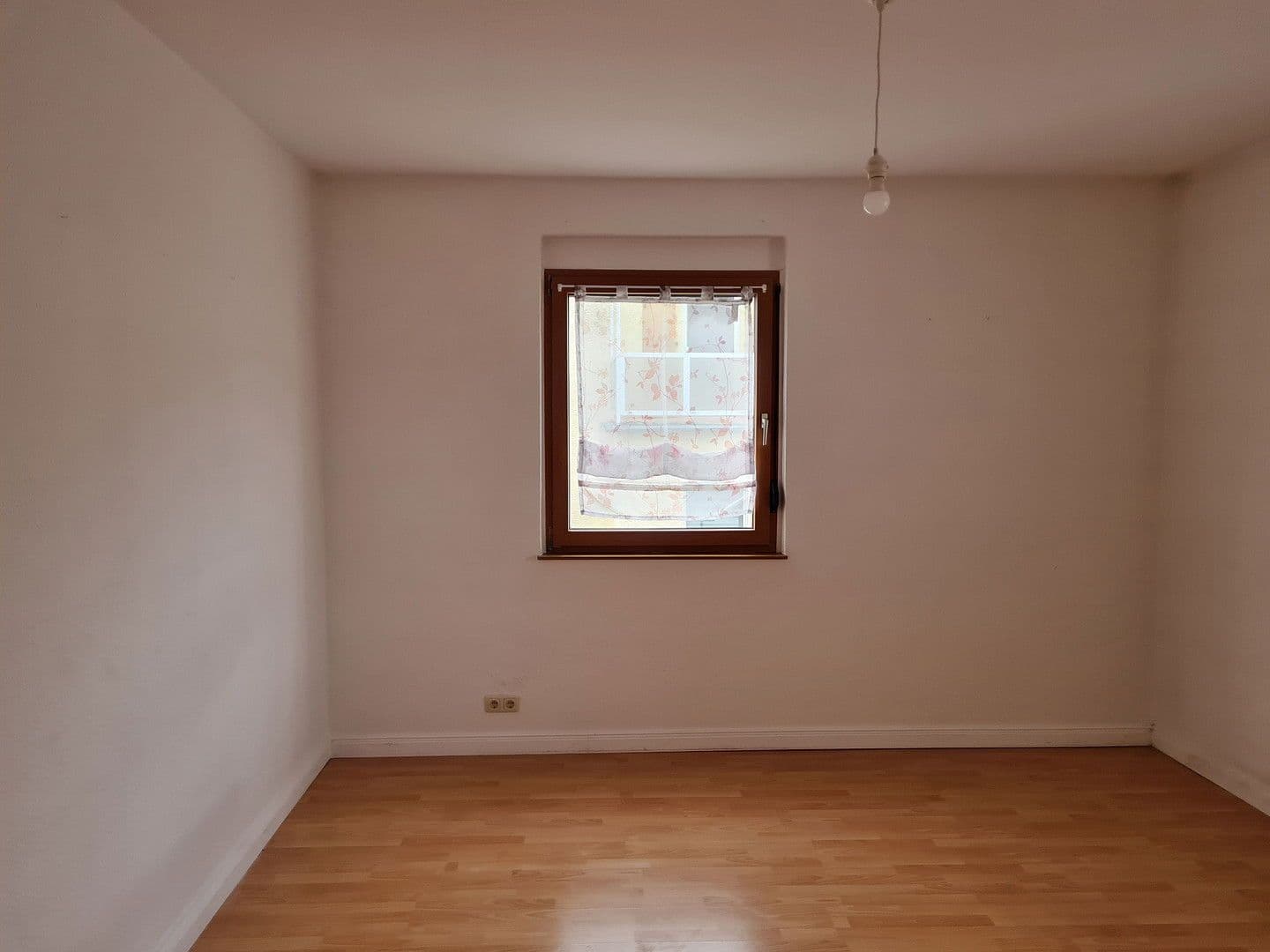 Pronájem bytu 3+1 64 m², Gelnhausen, Hessen Pronájem bytu 3+1 64 m², Gelnhausen, Hessen