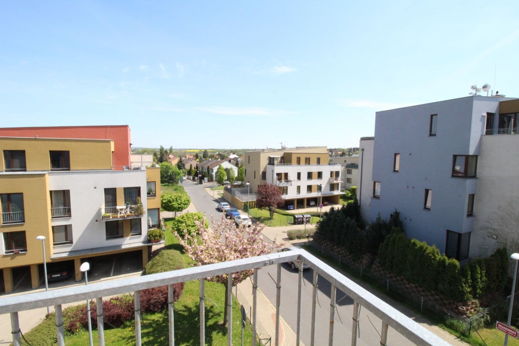 Pronájem bytu 3+kk 70 m², Dragounská, Praha, Praha Pronájem bytu 3+kk 70 m², Dragounská, Praha, Praha