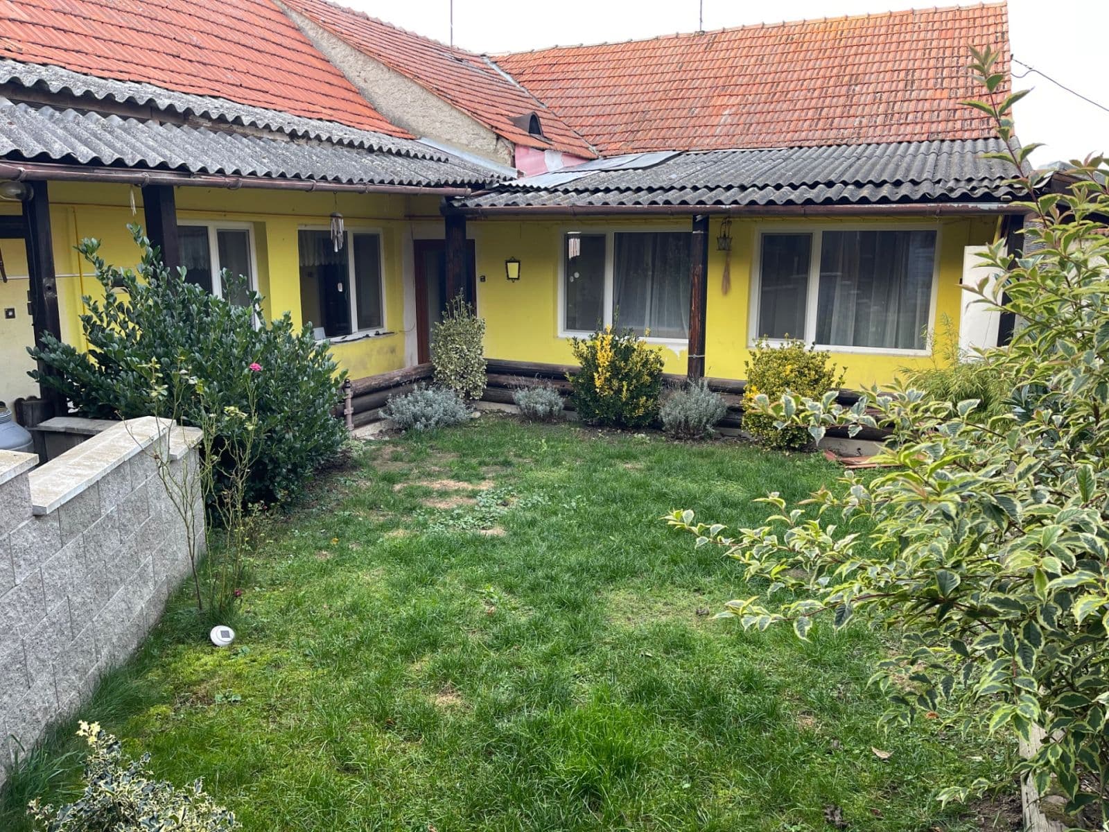 Prodej domu 98 m², pozemek 534 m², Vémyslice, Jihomoravský kraj Prodej domu 98 m², pozemek 534 m², Vémyslice, Jihomoravský kraj