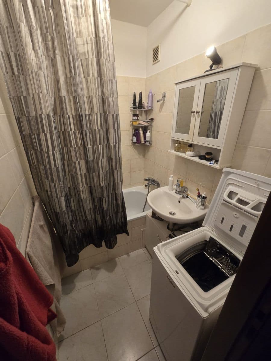 Prodej bytu 2+kk 46 m², Voskovcova, Praha, Praha Prodej bytu 2+kk 46 m², Voskovcova, Praha, Praha