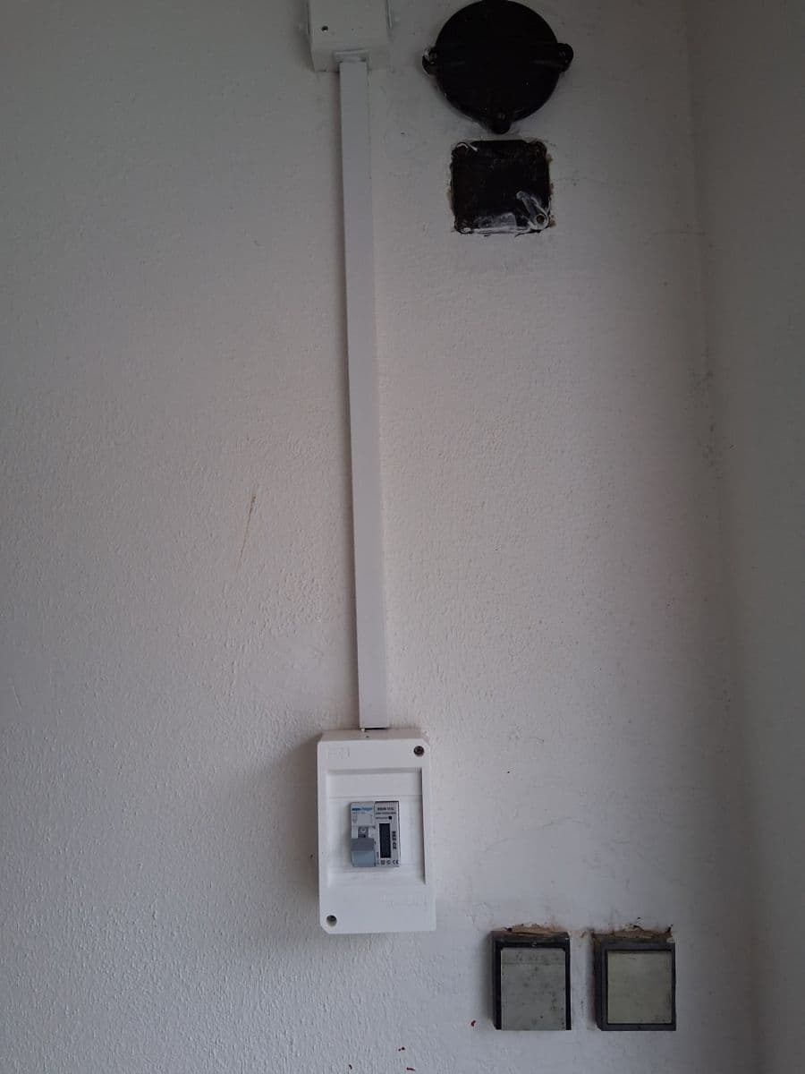 Pronájem garáže 20 m², Liberec, Liberecký kraj Pronájem garáže 20 m², Liberec, Liberecký kraj