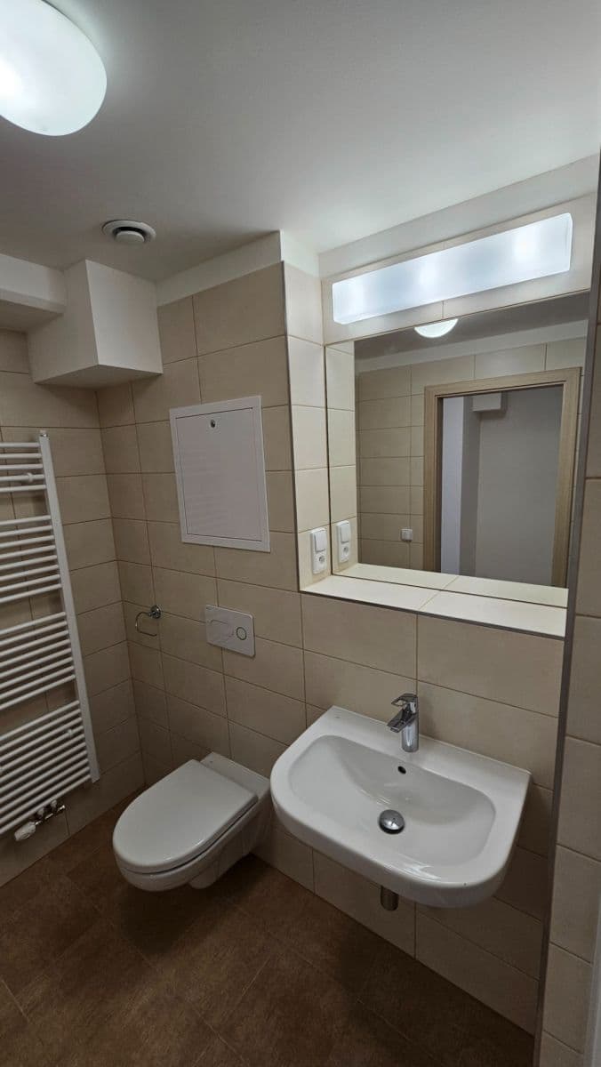 Pronájem bytu 2+kk 53 m², Sinkulova, Praha, Praha Pronájem bytu 2+kk 53 m², Sinkulova, Praha, Praha