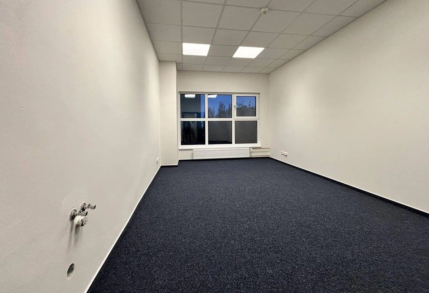 Pronájem kanceláře 19 m², Kurzova, Praha, Praha Pronájem kanceláře 19 m², Kurzova, Praha, Praha