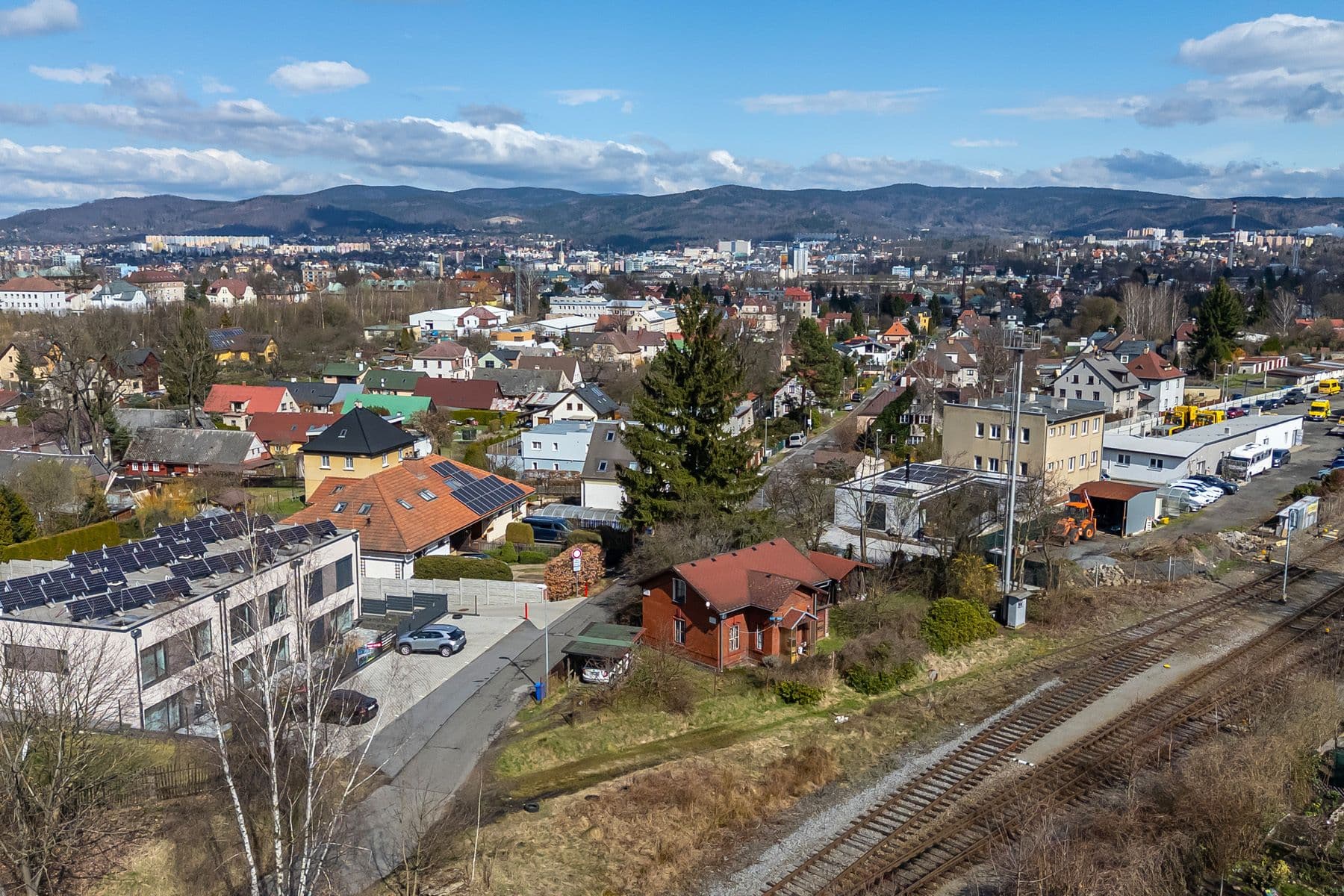 Prodej domu 110 m², pozemek 535 m², Křižíkova, Liberec, Liberecký kraj Prodej domu 110 m², pozemek 535 m², Křižíkova, Liberec, Liberecký kraj