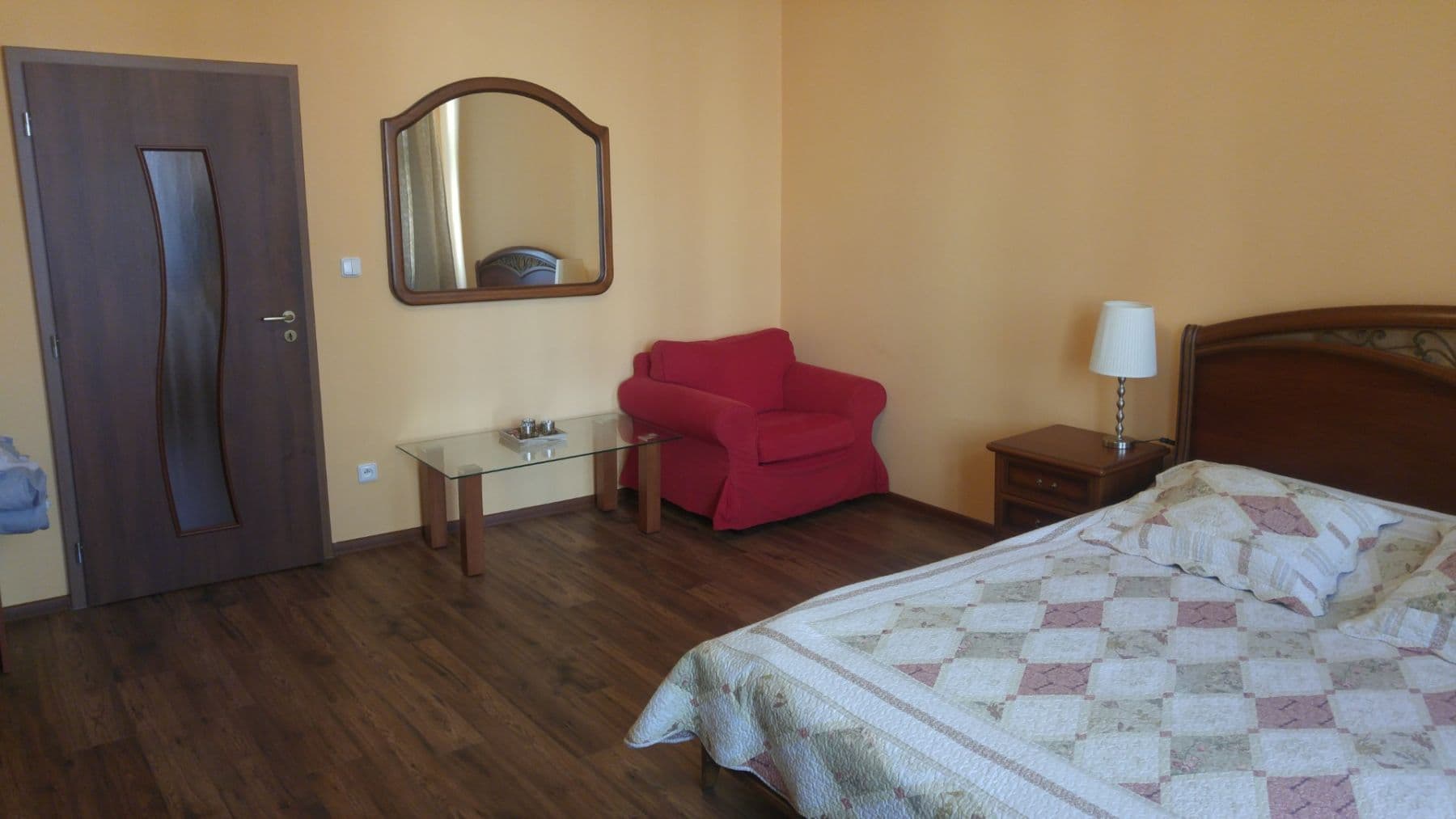 Pronájem bytu 1+1 50 m², Dr. Davida Bechera, Karlovy Vary, Karlovarský kraj Pronájem bytu 1+1 50 m², Dr. Davida Bechera, Karlovy Vary, Karlovarský kraj