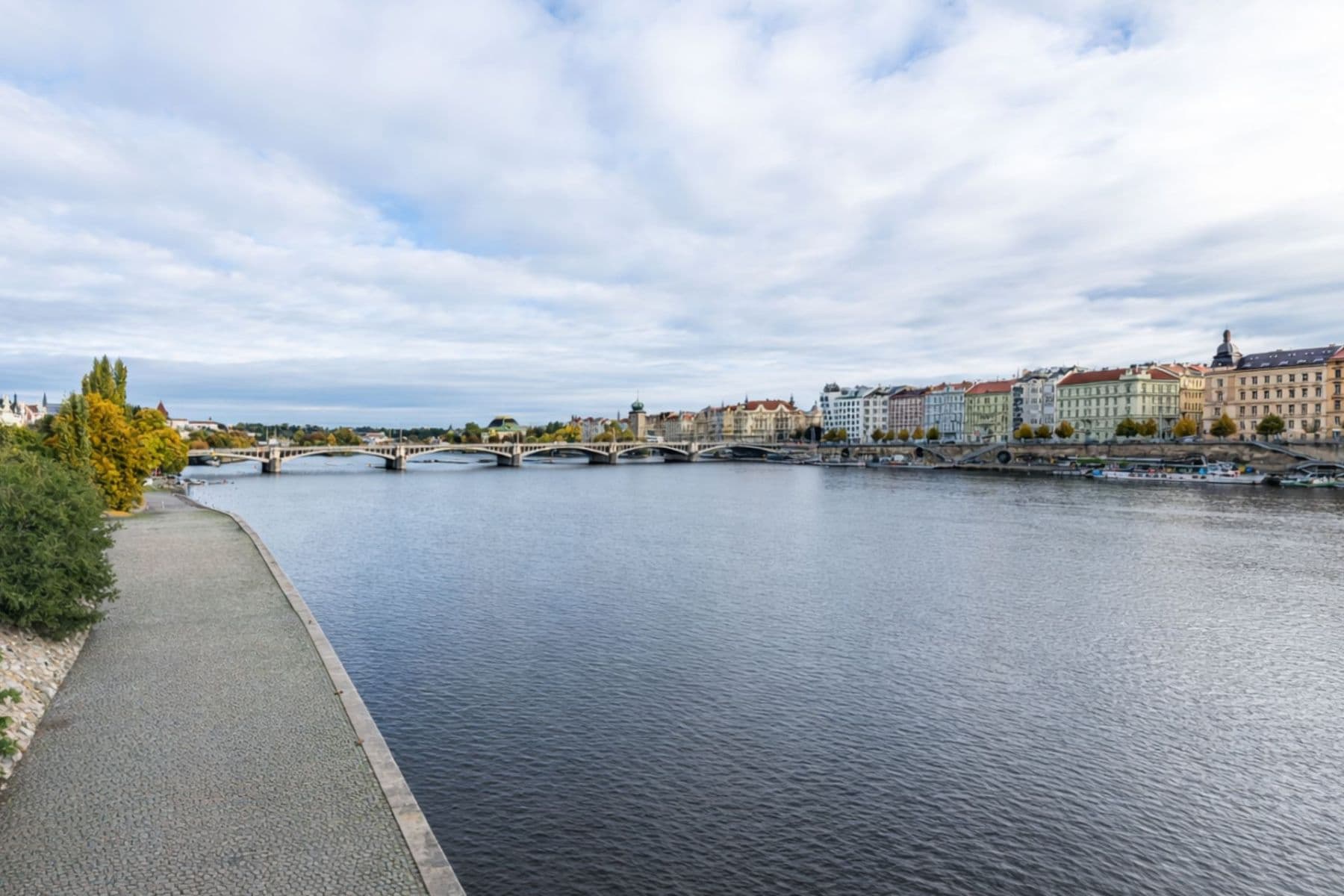 Prodej bytu 3+kk 85 m², Hořejší nábřeží, Praha, Praha Prodej bytu 3+kk 85 m², Hořejší nábřeží, Praha, Praha