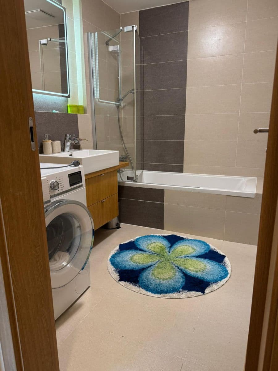 Pronájem bytu 2+kk 59 m², V Mezihoří, Praha, Praha Pronájem bytu 2+kk 59 m², V Mezihoří, Praha, Praha