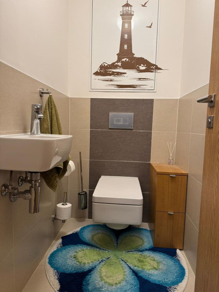 Pronájem bytu 2+kk 59 m², V Mezihoří, Praha, Praha Pronájem bytu 2+kk 59 m², V Mezihoří, Praha, Praha