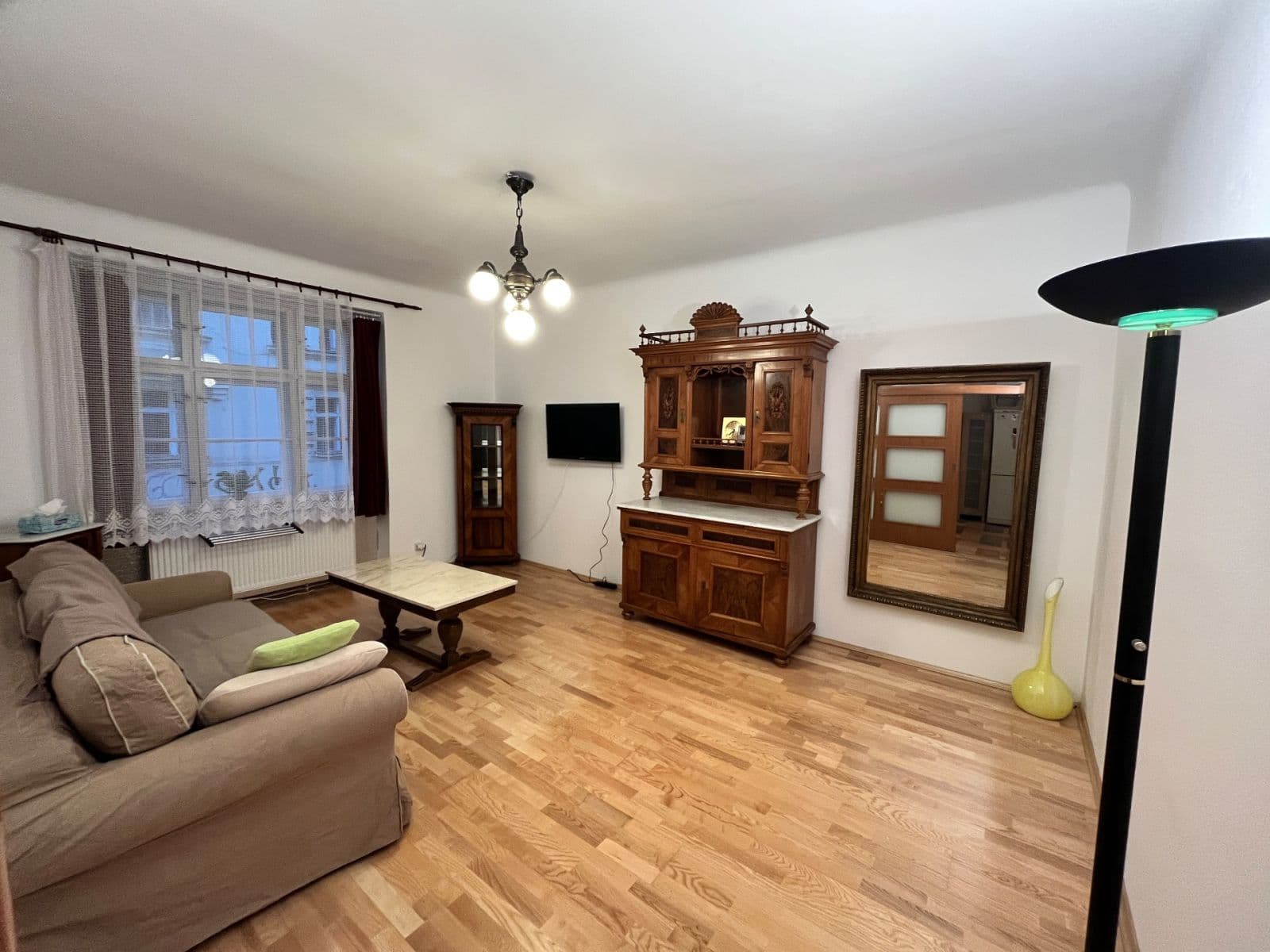 Pronájem bytu 2+kk 45 m², Jirečkova, Praha, Praha Pronájem bytu 2+kk 45 m², Jirečkova, Praha, Praha