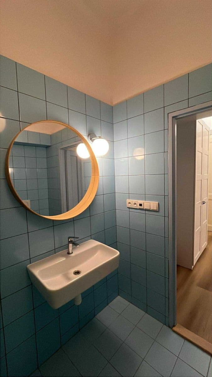 Pronájem bytu 2+kk 42 m², Rostislavova, Praha, Praha Pronájem bytu 2+kk 42 m², Rostislavova, Praha, Praha