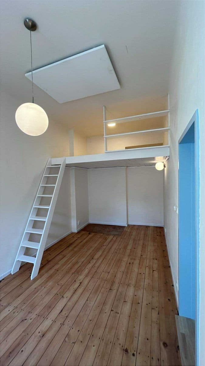 Pronájem bytu 2+kk 42 m², Rostislavova, Praha, Praha Pronájem bytu 2+kk 42 m², Rostislavova, Praha, Praha