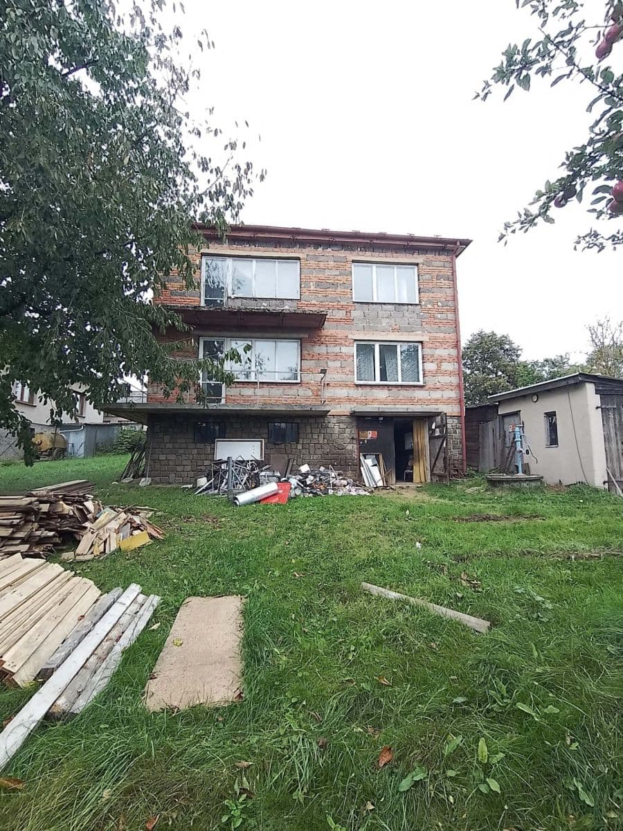 Prodej domu 230 m², pozemek 849 m², Čestín, Středočeský kraj Prodej domu 230 m², pozemek 849 m², Čestín, Středočeský kraj