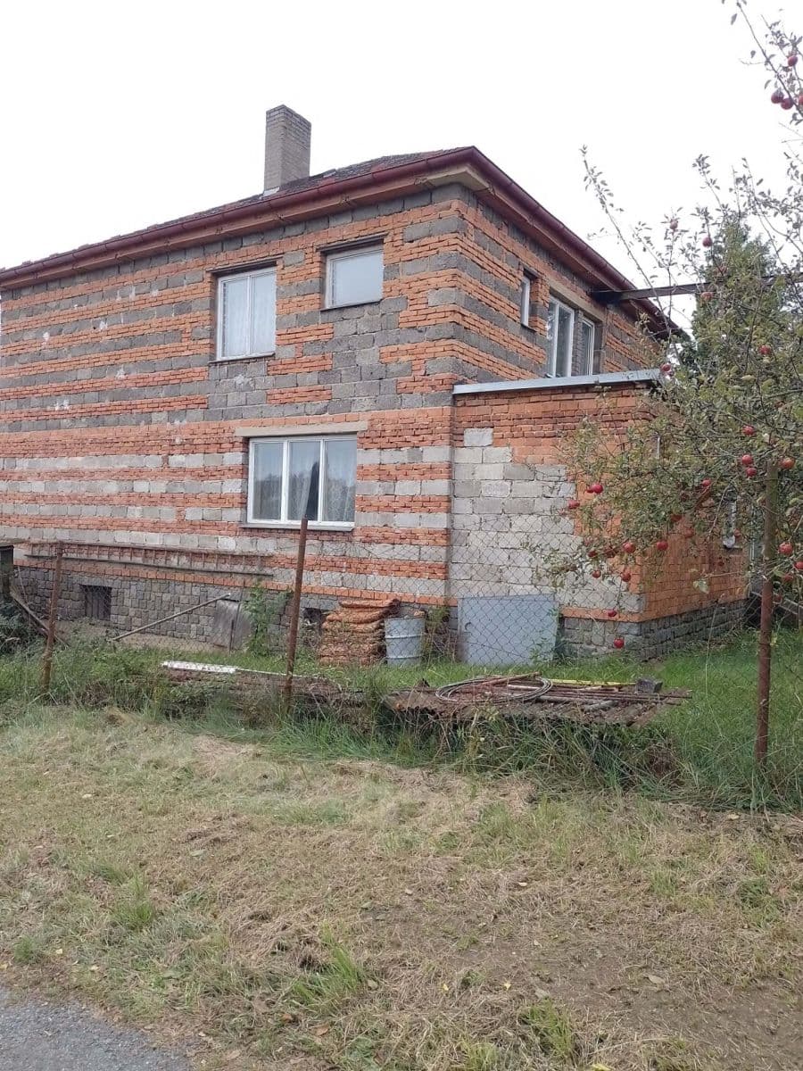 Prodej domu 230 m², pozemek 849 m², Čestín, Středočeský kraj Prodej domu 230 m², pozemek 849 m², Čestín, Středočeský kraj