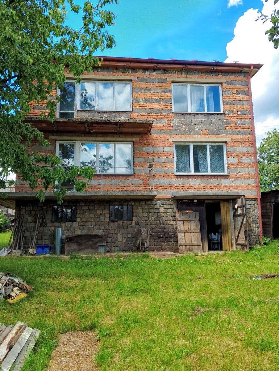 Prodej domu 230 m², pozemek 849 m², Čestín, Středočeský kraj Prodej domu 230 m², pozemek 849 m², Čestín, Středočeský kraj