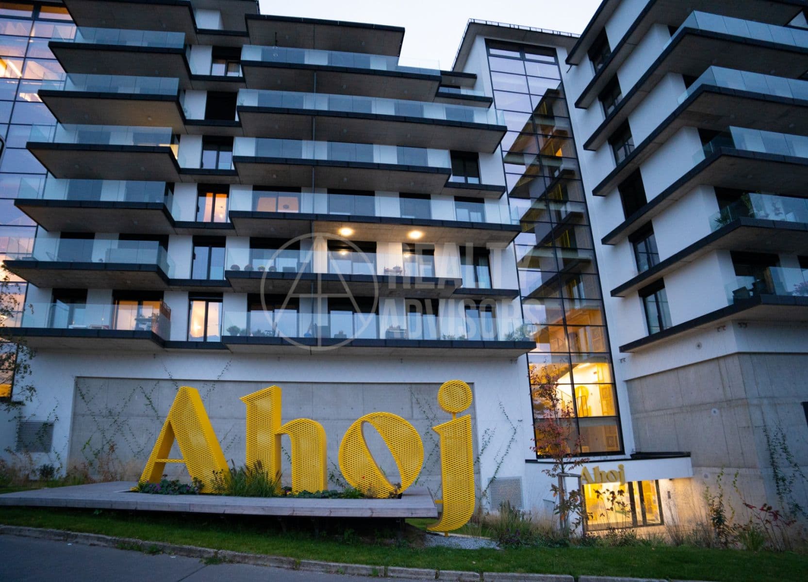 Prodej bytu 3+kk 60 m², Československého exilu, Praha, Praha Prodej bytu 3+kk 60 m², Československého exilu, Praha, Praha