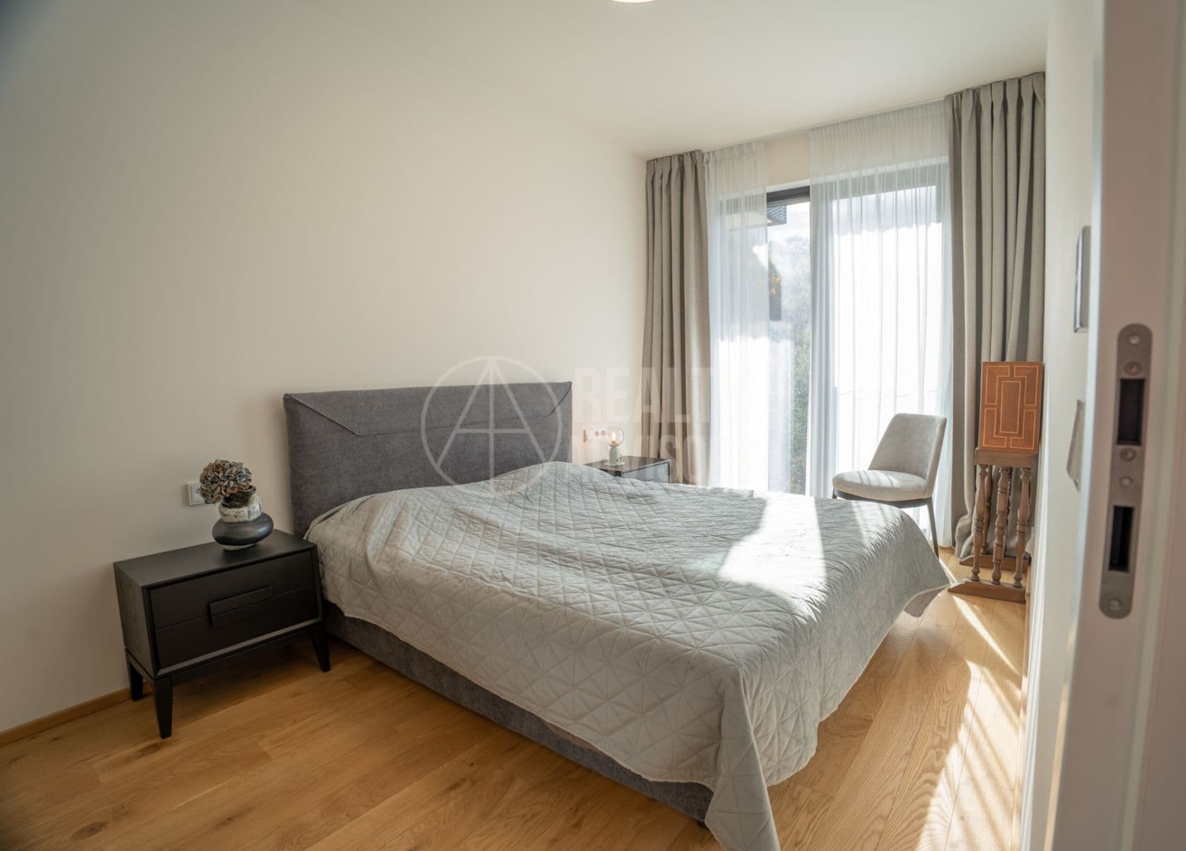 Prodej bytu 3+kk 60 m², Československého exilu, Praha, Praha Prodej bytu 3+kk 60 m², Československého exilu, Praha, Praha