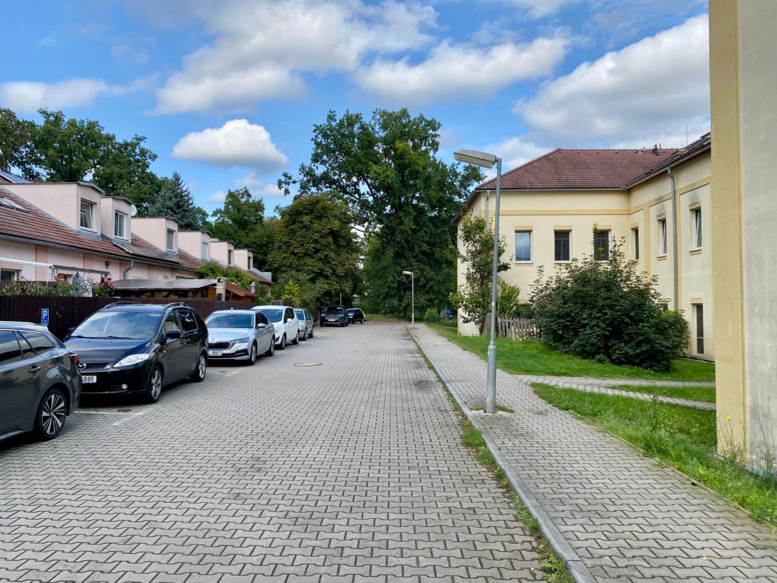 Prodej bytu 2+kk 60 m², Rakouská, Milovice, Středočeský kraj Prodej bytu 2+kk 60 m², Rakouská, Milovice, Středočeský kraj