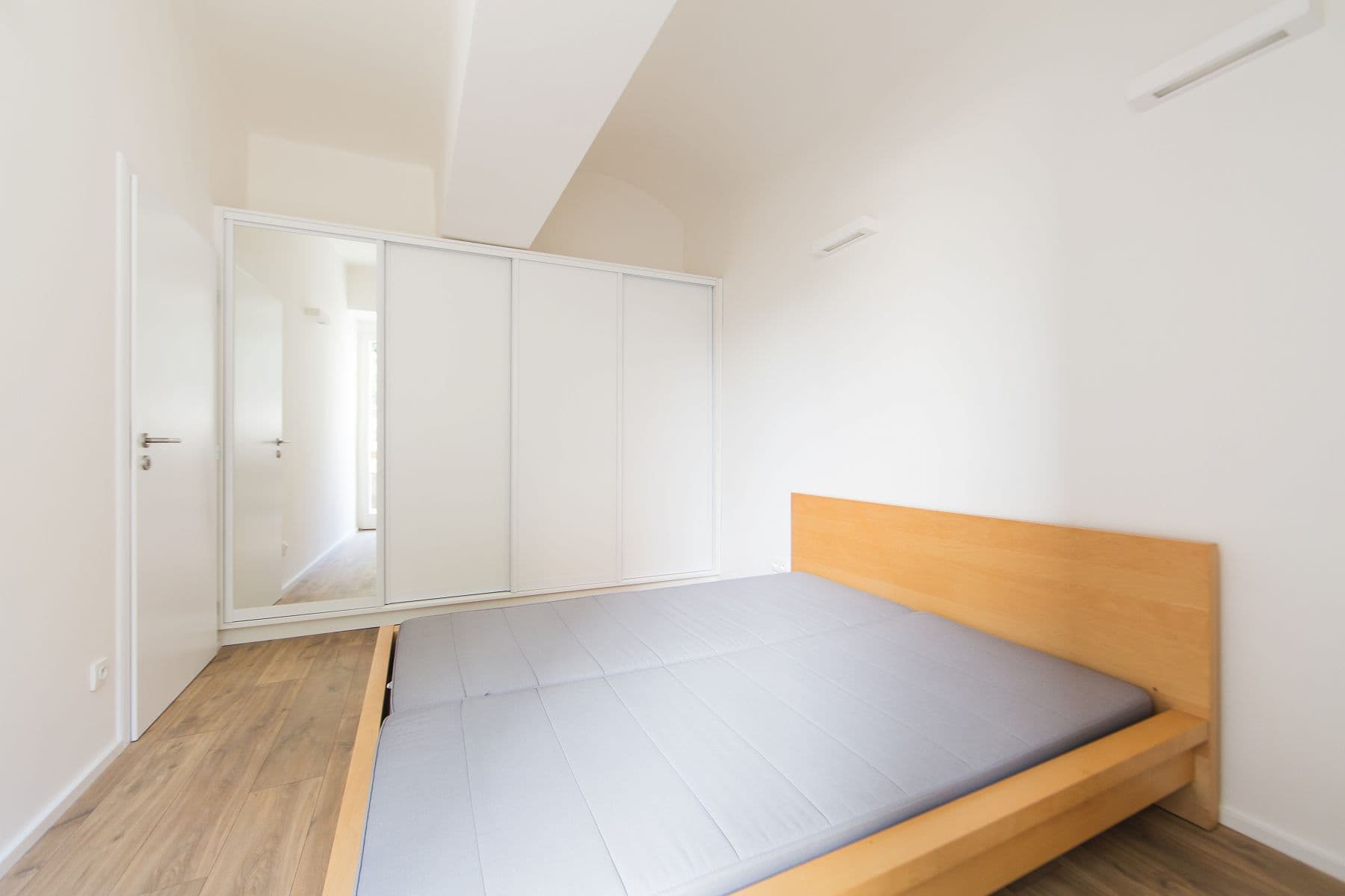 Pronájem bytu 3+kk 62 m², Ve Střešovičkách, Praha, Praha Pronájem bytu 3+kk 62 m², Ve Střešovičkách, Praha, Praha