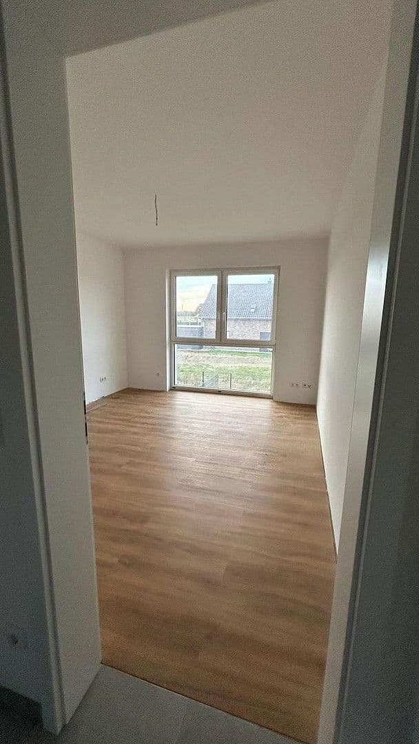 Pronájem domu 122 m², pozemek 415 m², Leiferde, Dolní Sasko Pronájem domu 122 m², pozemek 415 m², Leiferde, Dolní Sasko