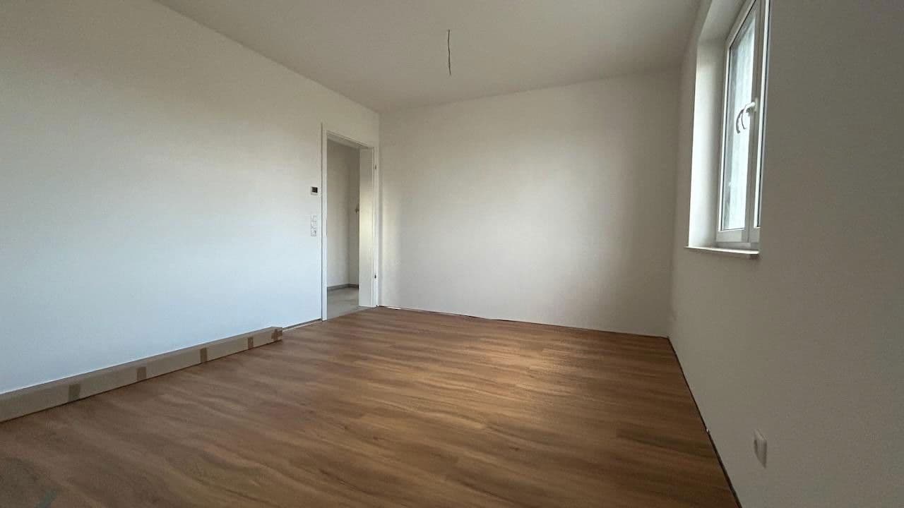 Pronájem domu 122 m², pozemek 415 m², Leiferde, Dolní Sasko Pronájem domu 122 m², pozemek 415 m², Leiferde, Dolní Sasko