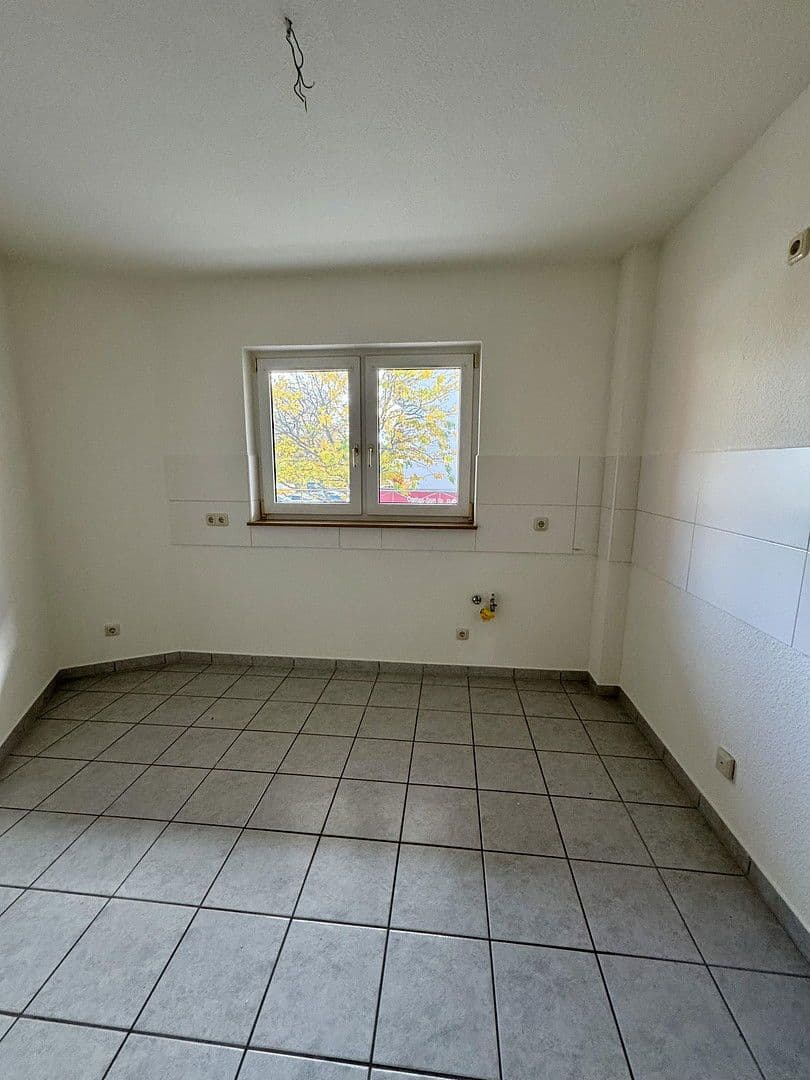 Pronájem bytu 3+1 85 m², Steinstraße 51, Schönebeck (Elbe), Sasko-Anhaltsko Pronájem bytu 3+1 85 m², Steinstraße 51, Schönebeck (Elbe), Sasko-Anhaltsko