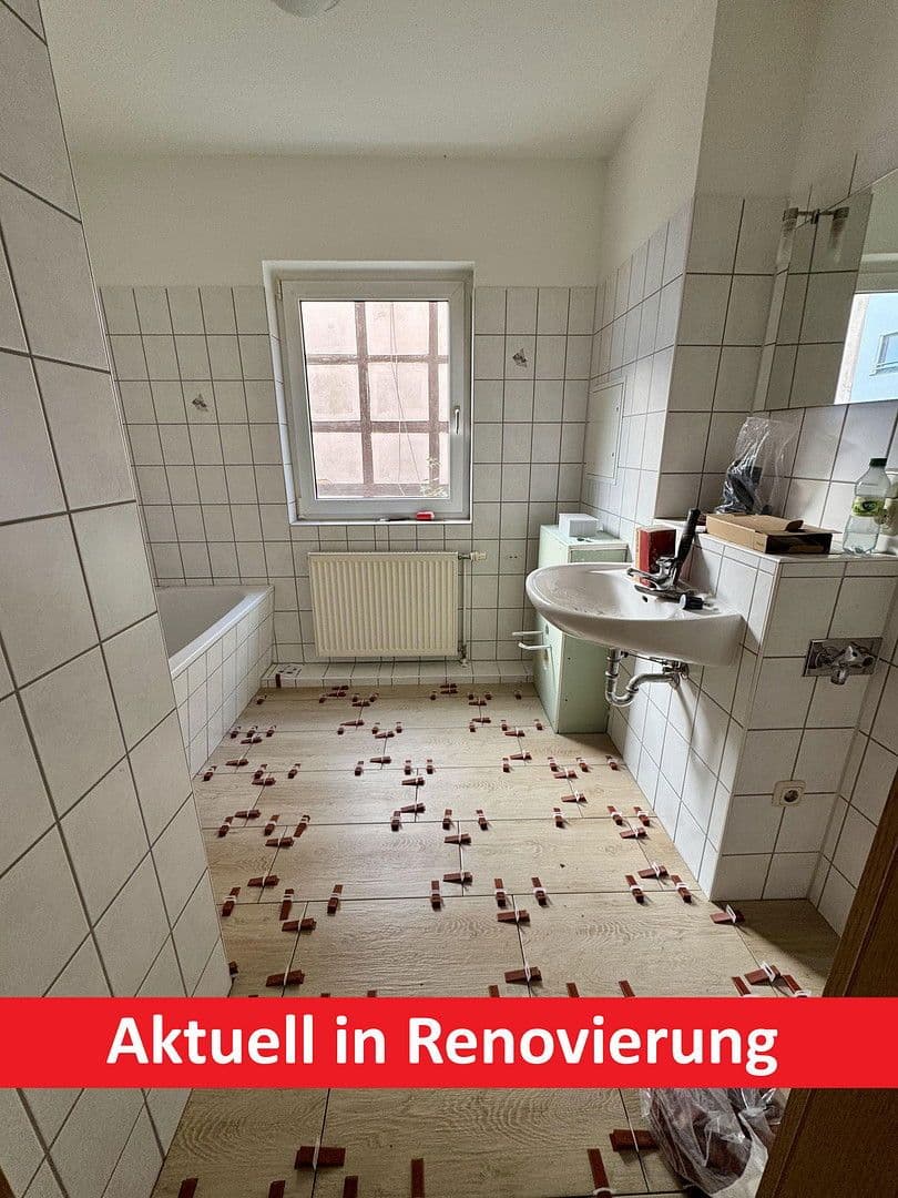 Pronájem bytu 3+1 85 m², Steinstraße 51, Schönebeck (Elbe), Sasko-Anhaltsko Pronájem bytu 3+1 85 m², Steinstraße 51, Schönebeck (Elbe), Sasko-Anhaltsko