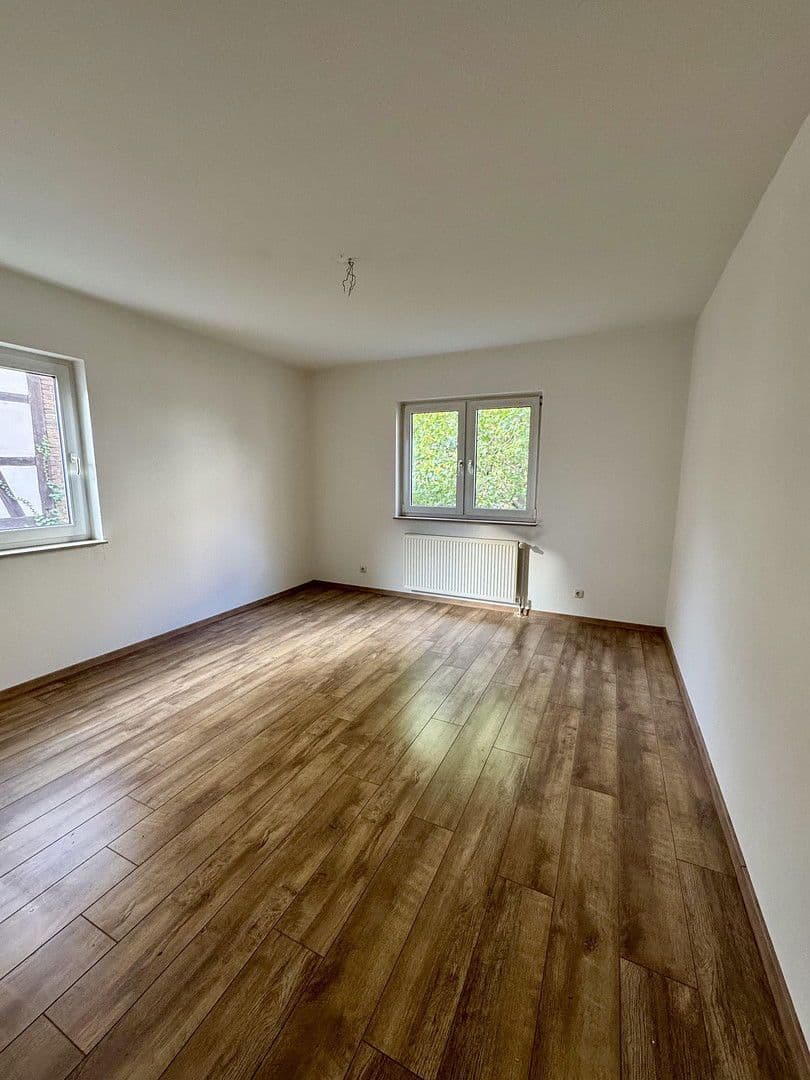 Pronájem bytu 3+1 85 m², Steinstraße 51, Schönebeck (Elbe), Sasko-Anhaltsko Pronájem bytu 3+1 85 m², Steinstraße 51, Schönebeck (Elbe), Sasko-Anhaltsko