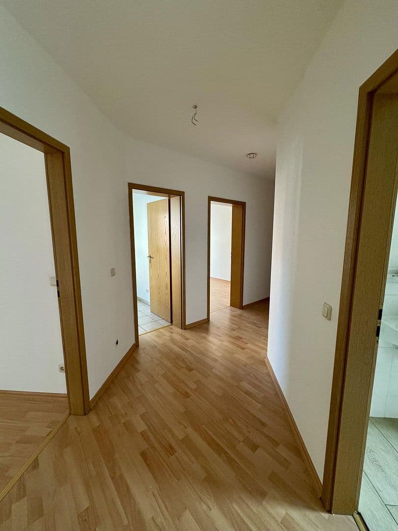 Pronájem bytu 3+1 65 m², Steinstraße 51, Schönebeck (Elbe), Sasko-Anhaltsko Pronájem bytu 3+1 65 m², Steinstraße 51, Schönebeck (Elbe), Sasko-Anhaltsko